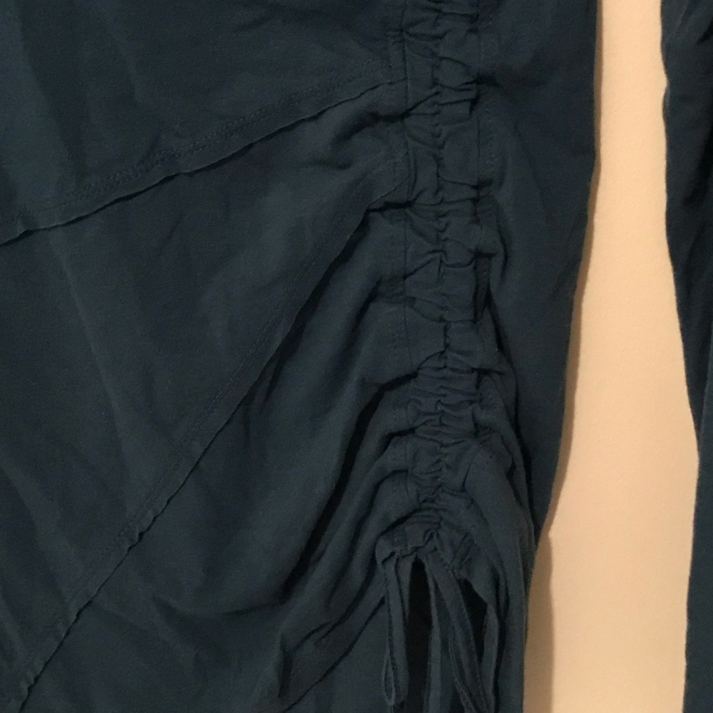 Athleta Ruched Top - Picture 8 of 8